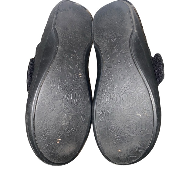 Alegria Traq Women’s QWIK Size 41 (US 10.5-11) Black Out Hook Loop Strap. - Picture 5 of 8